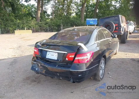 2011 Mercedes-Benz E 350 из США, поврежденный, VIN WDDKJ5GB0BF125306